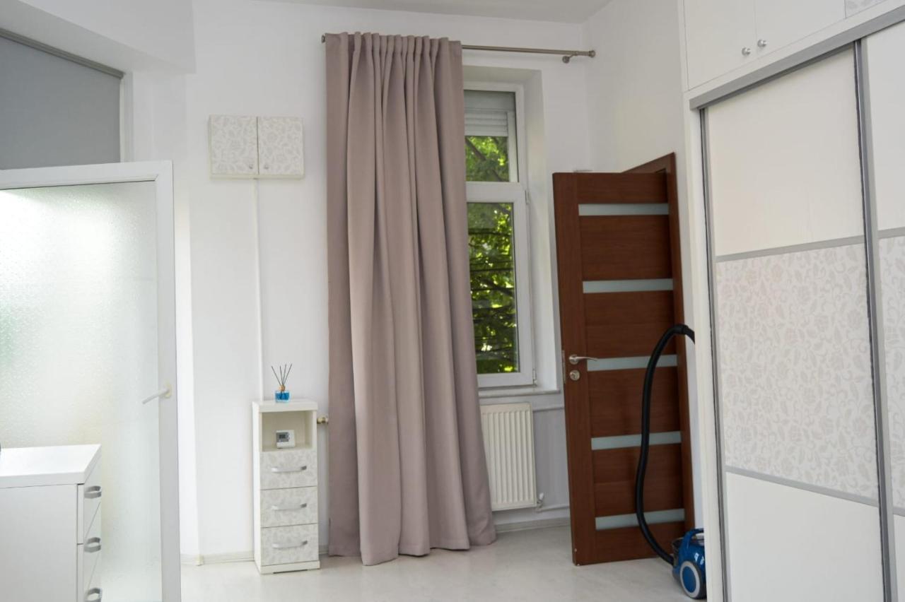 Cozzy Inn City Centre Κονστάντζα Εξωτερικό φωτογραφία
